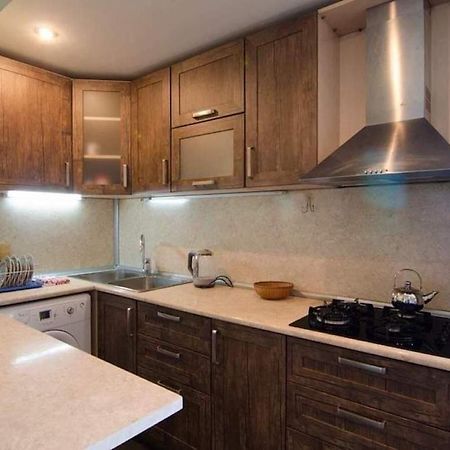 Georges Apartment ティビリシ エクステリア 写真
